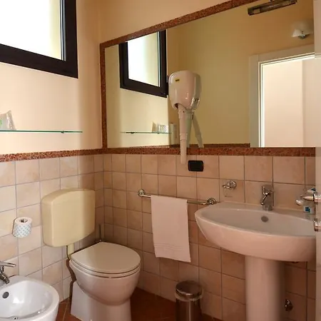 Eolo Hotel 3*