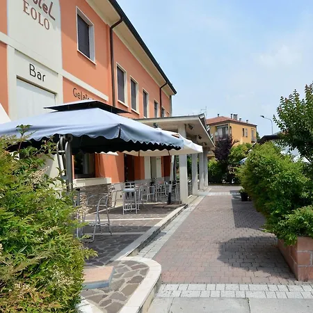 Eolo Hotel 3*